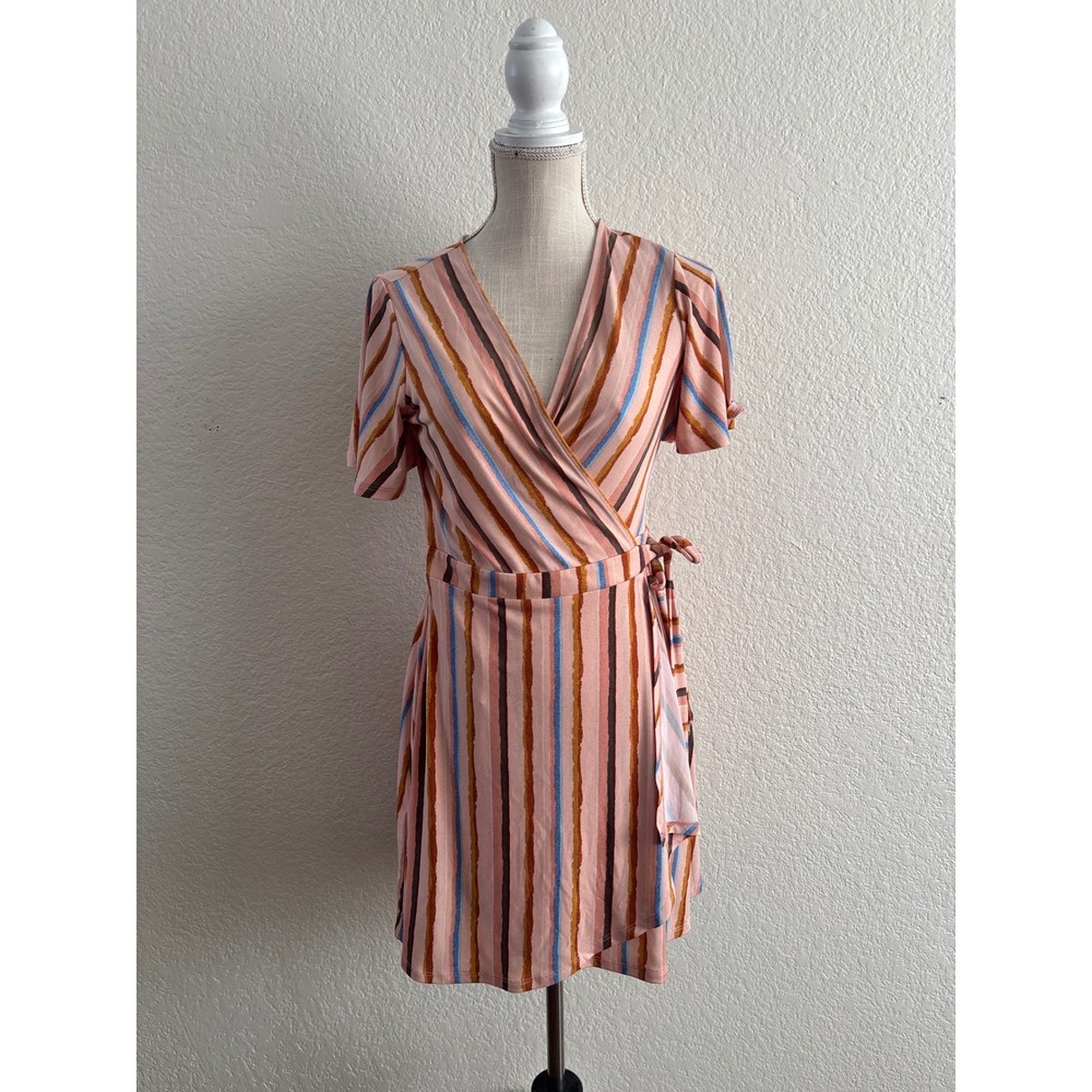 BCBGeneration Wrap Dress Size S Pink Striped Short Sleeve V-Neck Mini